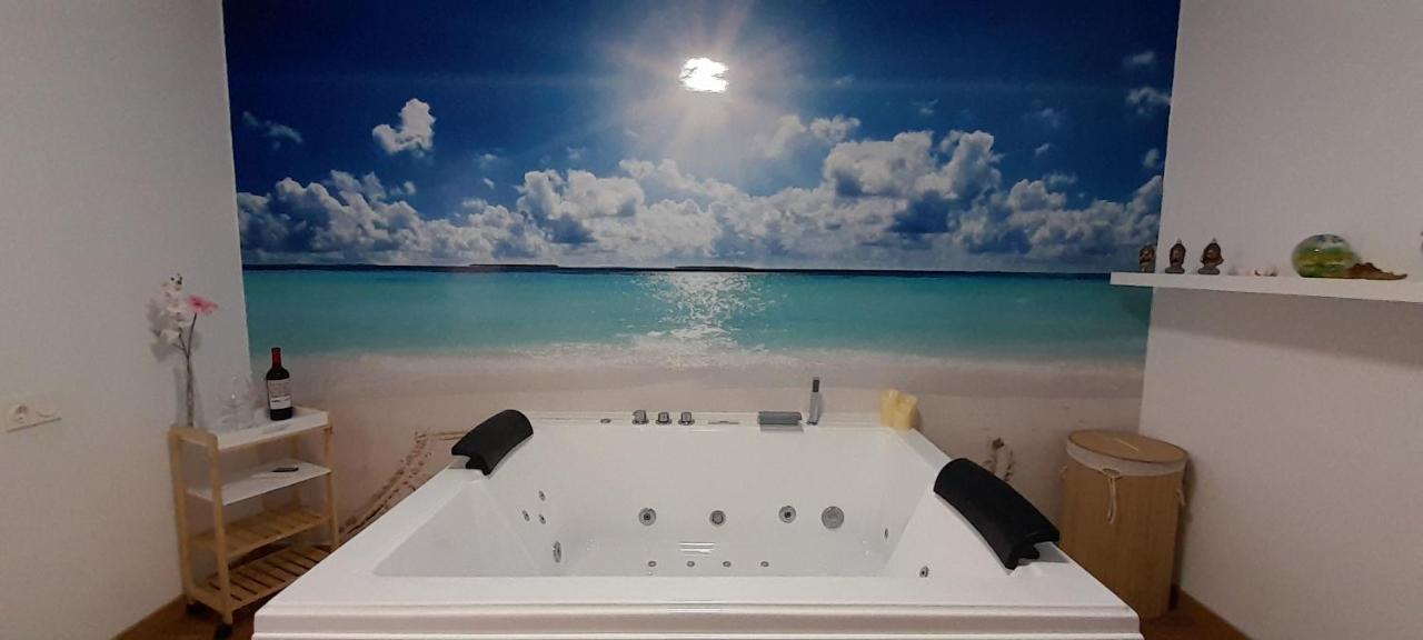 Casa Airen Con Jacuzzi
