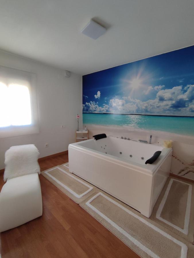 Casa Airen Con Jacuzzi